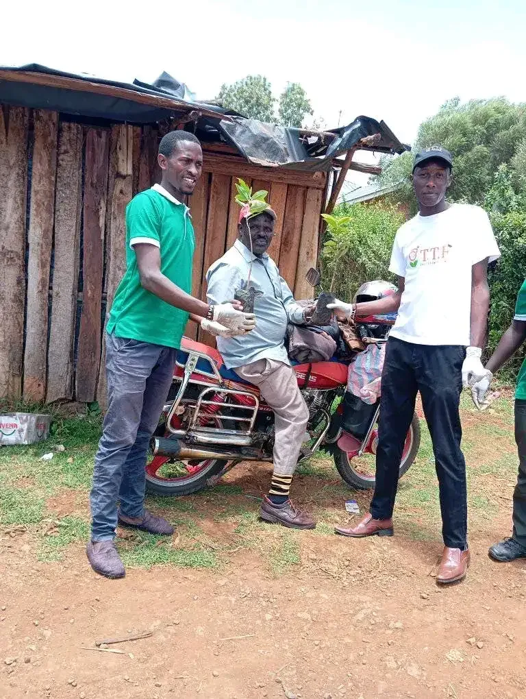 Mazingira day clean up exercise